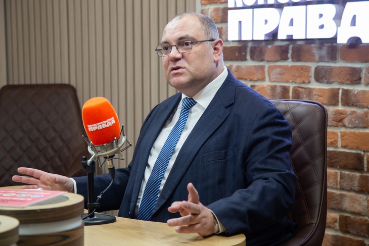 Алексей Фененко, профессор факультета мировой политики МГУ имени М. В. Ломоносова, доктор политических наук Алексей Фененко, профессор факультета мировой политики МГУ имени М. В. Ломоносова, доктор политических наук