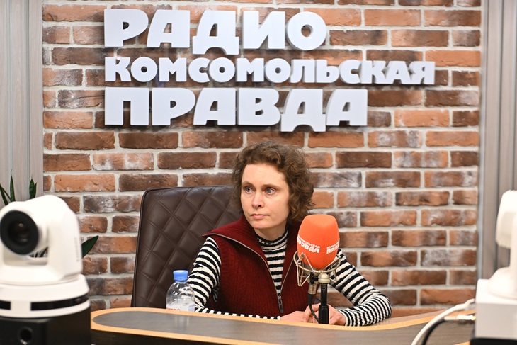 Дочь Владимира Жириновского Анастасия Боцан-Харченко на радиостанции «Комсомольская правда» Дочь Владимира Жириновского Анастасия Боцан-Харченко на радиостанции «Комсомольская правда»